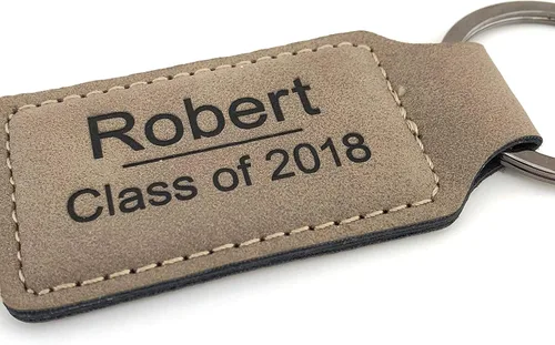 Vista 2 de Llavero personalizado de cuero vegano grabado con láser permanentemente Beige con negro.