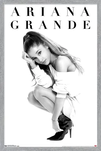 Vista 17 de Trends International Ariana Grande - Póster de pared de luna de miel, 24.25 x 35.75 pulgadas, multicolor