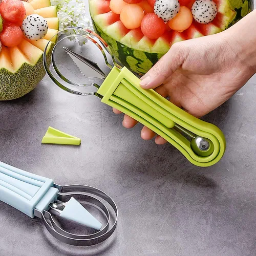 Vista 2 de A-XINTONG - Juego de 2 cucharas de melón de acero inoxidable 4 en 1, cuchara de melón perforada, cortador de sandía multifuncional para tallar