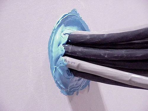 Vista 4 de 3M 11575 Sellador de barrera contra incendios FD 150+, azul, cubo, 1/caja, 4.5 gal