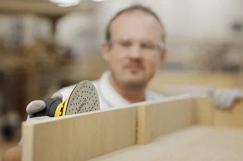 Vista 5 de Mirka Papel de lija Iridium Premium Ø 6 pulgadas Hook & Loop, grano 40, 50 piezas/para lijar pintura, masilla, imprimación, madera, acero