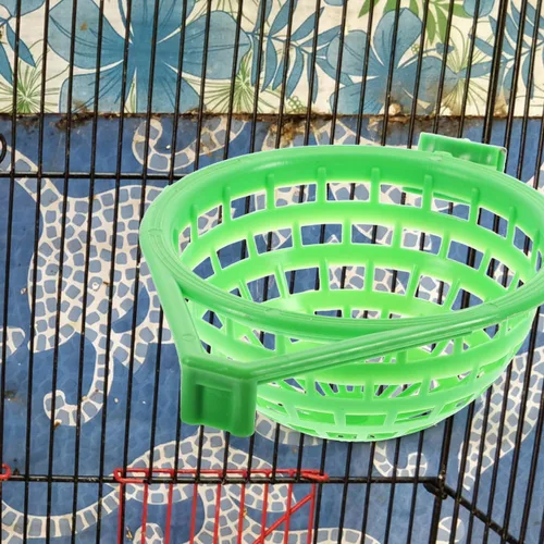 Vista 5 de Mipcase Cuenca de nido de pájaro para pájaros pequeños, soporte de anidación verde para loros, fácil de instalar, prácticos suministros para pájaros