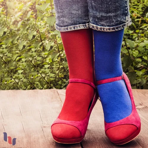 Vista 6 de Hugh Ugoli Calcetines de algodón para mujer, color liso, ajuste regular, calcetines casuales suaves para pantalones, talla de zapato 6 a 12, 4 pares