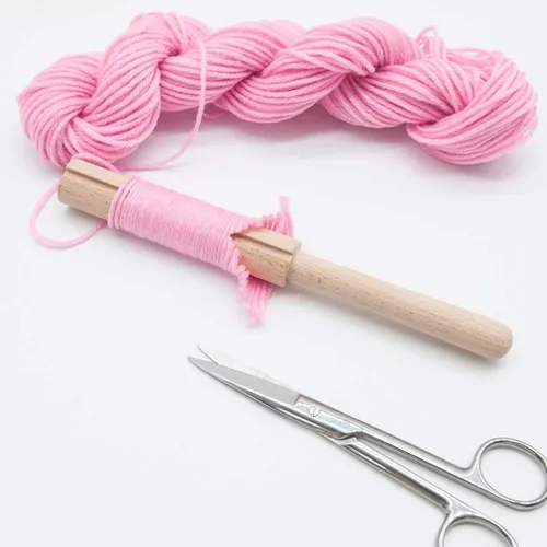 Vista 3 de Herramienta de cortador de hilo de ganchillo de madera para fabricación de alfombras de tapiz