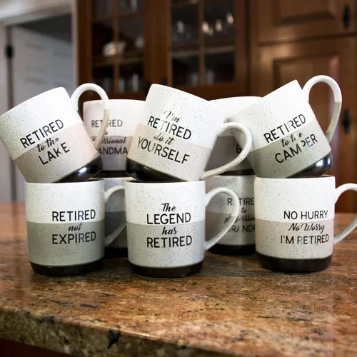 Vista 5 de Pavilion - Jubilado No Vencido - Taza Grande de Café de Gres de 15 Oz