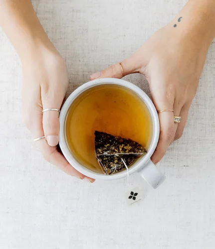 Vista 111 de Art of Tea Té orgánico Earl Grey Creme Lata de té artesanal de hojas sueltas de 2.5 onzas