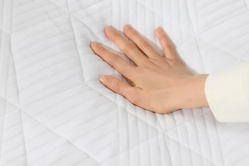 Vista 4 de Yaxa Basics Colchón de espuma viscoelástica, firmeza media, gel refrescante, colchón tamaño queen, espuma certificada CertiPUR-US®, 80 x 60 x 10