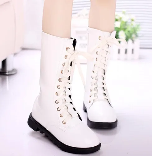 Vista 5 de Dadawen - Botas de invierno de cuero con cierre de cordones para niñas (infantesniños pequeñosniños grandes)