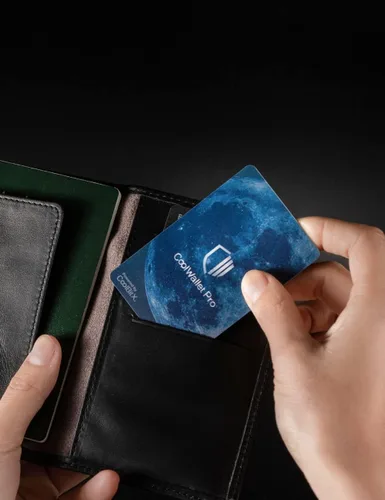 Vista 3 de Pro - Cartera Crypto Hardware Tamaño de tarjeta de crédito, seguridad EAL6+, conectividad Bluetooth