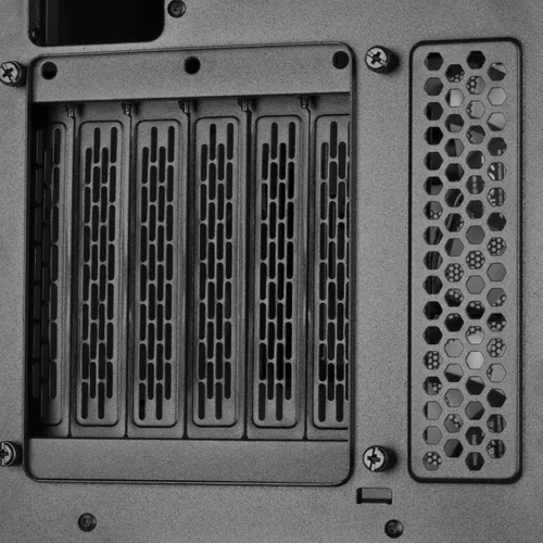 Vista 12 de Silverstone Tecnología FARA 511Z Chasis ATX de alto flujo de aire para juegos con excelente potencial de refrigeración, SST-FA511Z-BG