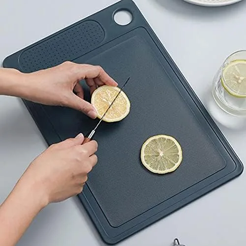 Vista 4 de Tablas de cortar para cocina Plastic Cutting Boards Small Chopping Board for Kitchen Cutting Board with Juice Groove and Hang Hole