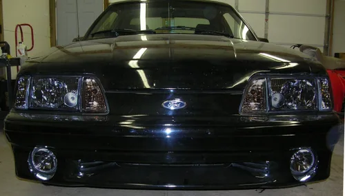Vista 4 de Mustang GT Euro 1987-1993 Faros antiniebla ahumados y bombillas H3