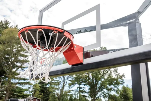 Vista 8 de Goalrilla El bloqueador de llantas de baloncesto protege tu aro con un sistema de bloqueo, color negro