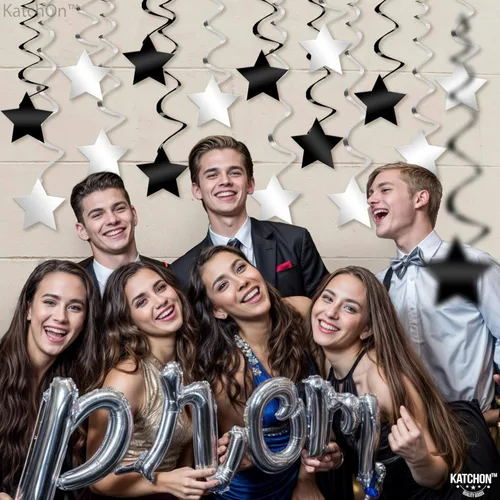 Vista 7 de KatchOn, Remolinos colgantes de estrellas negras y plateadas, paquete de 32, decoraciones de techo de estrella para cumpleaños, espirales