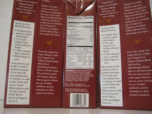 Vista 2 de Trader Joe's - Caldo de pollo orgánico bajo en sodio, paquete de 3. (3) cajas de 32 onzas.