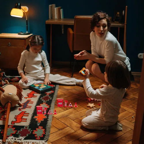 Vista 4 de Mini bombero juego de simulación con 4 extintores de incendios de juguete y escalera