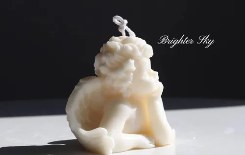 Vista 2 de Vela de ángel de Brighter Sky Cera natural Decoración de velas Regalo para ella Vela linda Aceite esencial Ideas de velas cera derretida Vela