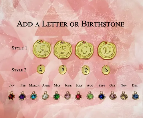 Vista 5 de Bee and Honeycomb Necklace in Gold