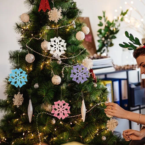 Vista 7 de INFUNLY Juego de 4 kits DIY de copo de nieve de macramé Adornos de ornamento de macramé floral bohemio para Navidad Colgante de pared de copo