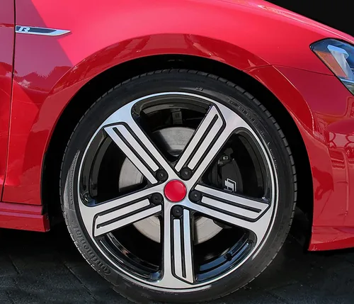 Vista 3 de Biomar Labs® 4 bujes universales de aleación central de rueda compatibles con VW Número de pieza: 3B7601171 Tapacubos centrales negro rojo brillante