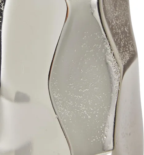 Vista 2 de Deco 79 Jarrón decorativo de metal de aluminio para centro de mesa, florero geométrico para decoración del hogar, 6 x 5 x 12 pulgadas, plateado