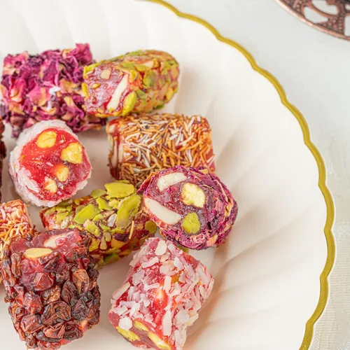 Vista 6 de Zaitoune Turkish Delight Mix - 9 onzas Revestimientos de lujo de granada, pistacho, coco, kataifi y rosa Auténtico surtido de dulces Lokum