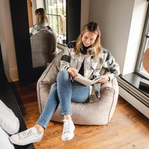 Vista 66 de Big Joe Roma Puf, Sherpa de avena y grafito, gamuza vegana, 3 pies