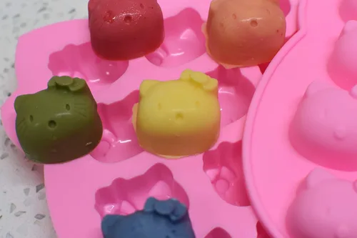 Vista 2 de Molde de silicona para hacer pasteles de chocolate con 16 cavidades para hacer pasteles caseros, dulces, chocolate, gomitas, hielo, crayones y más