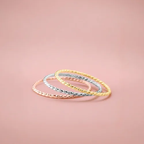 Vista 7 de Melanie Golden Jewelry Braided Rope Stacking Ring Elegant Twist 1mm Skinny Stackable Stack Ring Band in Silver, Gold, or Rose Gold Comfort Fit