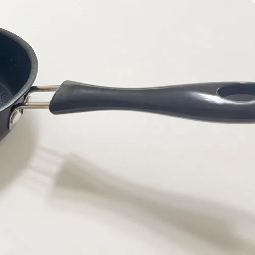 Vista 6 de Mini sartén para huevos de 4.7 pulgadas, 3 piezas, sartén antiadherente con mango de baquelita, olla de hierro fundido diseñada para huevos