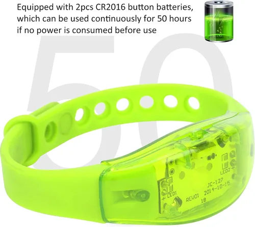 Vista 3 de plplaaoo Pulsera LED, pulsera LED de ciclismo, pulsera de silicona ajustable con luz LED, luces de correr para corredores, bandas reflectantes