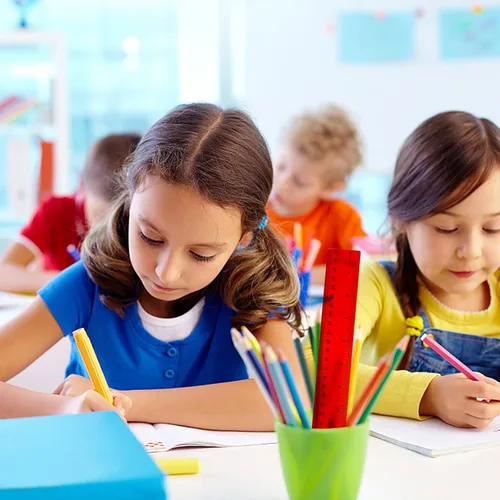 Vista 7 de 30 reglas de plástico transparentes de 12 pulgadas, con pulgadas y métricas para aula escolar, hogar u oficina (transparente)