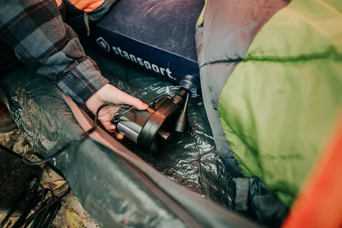 Vista 3 de Stansport Bomba De Aire Eléctrica De Alto Volumen (439), Negro