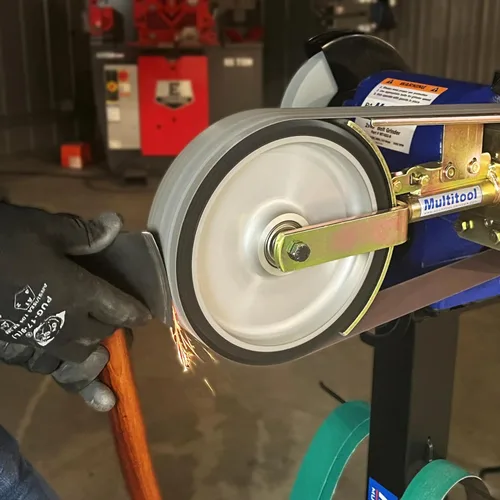 Vista 4 de Multitool - Amoladora de banco de cinturón de 2 x 48 pulgadas con rueda de contacto de 8 pulgadas, amoladora Knifemaker