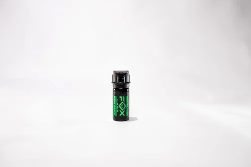 Vista 8 de Mean Green Pepper Spray – 3,000,000 SHU – 1.2% MC / 6% OC High Purity Formula with Green Staining Dye – Stream Spray – Maximum Strength Self