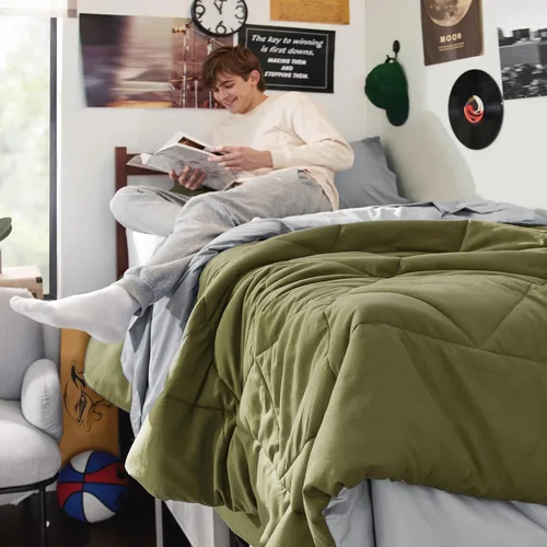 Vista 2 de Bedsure Juego de edredón, de tamaño individual XL, reversible, de 5 piezas, en una bolsa, con edredón, sábanas, fundas de almohada y fundas, verde