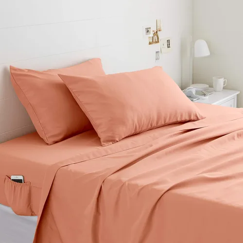 Vista 6 de Tienda Basics Juego de sábanas de microfibra suave con bolsillos elásticos, tamaño Queen, salmón brillante