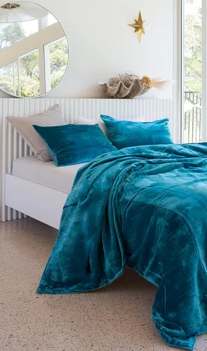 Vista 4 de The Harry Creations Juego de 3 piezas de ropa de cama de terciopelo con patrón liso, funda de edredón bohemia de lujo aplastada Ultra Donna