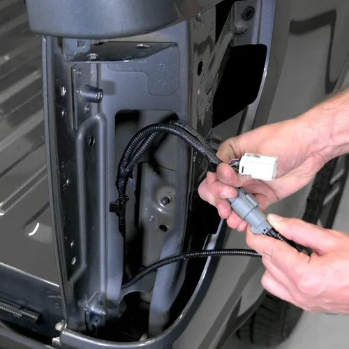 Vista 9 de Putco Barra de luz LED de hoja de 48 pulgadas para portón trasero, luces LED rojas/ámbar/blancas y arnés de conexión rápida Plug-N-Play, compatible