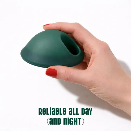 Vista 4 de Shordy Juego de 2 discos menstruales reutilizables (pequeños y grandes), discos de silicona suaves de grado médico con extracción de fácil agarre, a