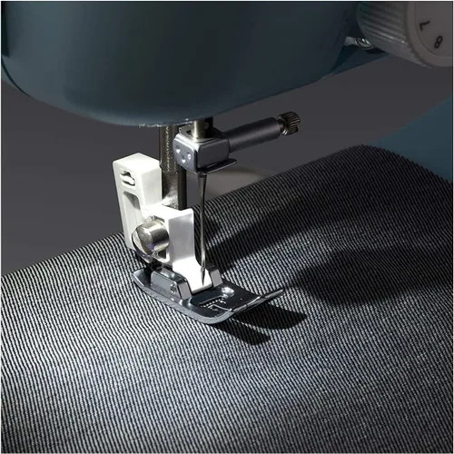 Vista 8 de Brother RLX3817A Máquina de coser de 17 puntadas (azul) con bobinas de 36 piezas e hilos de coser (renovado) (2 artículos)