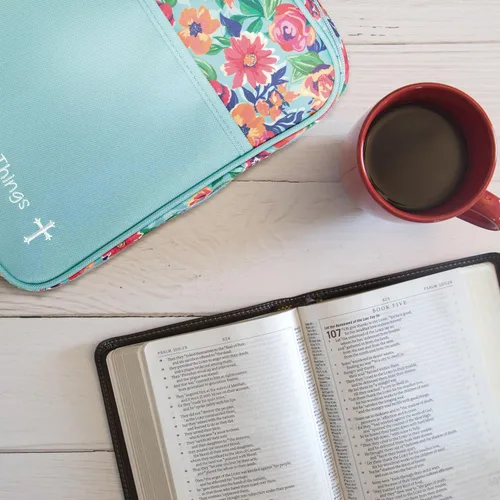 Vista 6 de Dicksons I Can Do All Things - Funda de lona grande con cremallera y asa para la Biblia con diseño floral azul