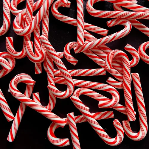Vista 4 de Bastones de caramelo de arcilla rojos y blancos, bastones de caramelo de Navidad, bastón de caramelo sintético, palo de Navidad, mini polímero