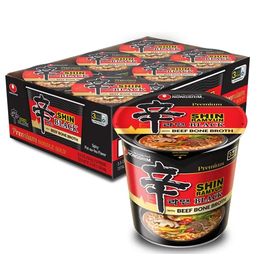 Nongshim Taza de fideos Ramen instantáneos Shin Black Premium, paquete de 6, verduras gruesas y carne de res real, mezcla de sopa de ramen para