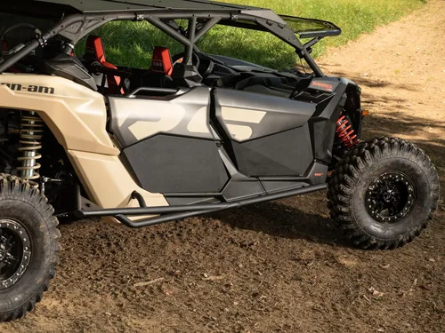 Vista 8 de SuperATV Tree Kickers para Can-Am Maverick X3 MAX Ver ajuste Fabricado con tubo de acero de 1.75 pulgadas de diámetro Acabado de recubrimiento