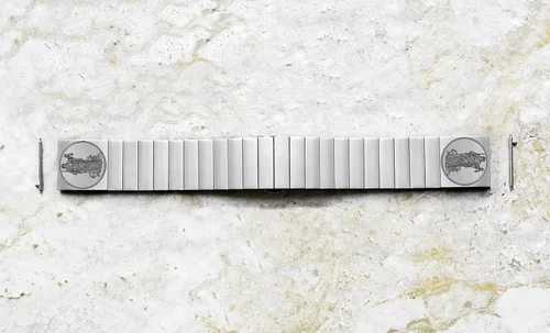 Vista 2 de Lady Justice - Correa grabada compatible con Samsung Watch 3 1.772 in Galaxy Watch 1.811 in Gear S3 Frontier Classic correa de acero inoxidable