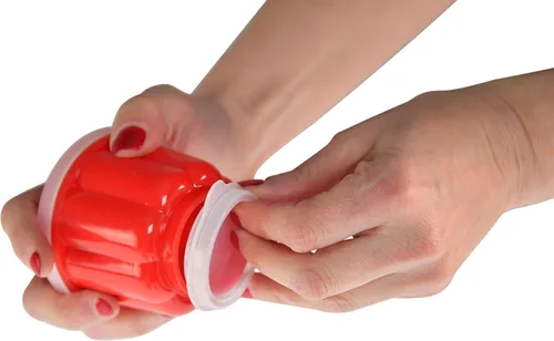 Vista 8 de Home-X Juego de 6 vasos pequeños de plástico con tapas - Moldes reutilizables de plástico para postres para gelatina, gelatina, helado - Recipientes