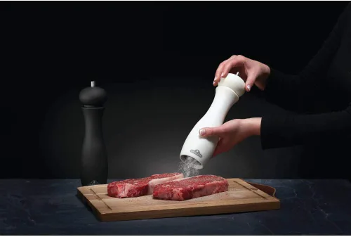 Vista 4 de Napoleon Juego de molinillo de sal y pimienta, accesorios para parrilla de barbacoa, juego de dos piezas, molinillo de pimienta negro mate