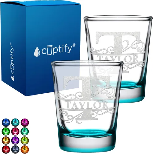 Vista 26 de Inicial y nombre de cristal de chupito personalizado, 2 onzas, parte inferior negra grabada con texto personalizado para regalos, bodas, cumpleaños