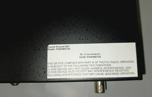 Vista 6 de Pyle Sistema de micrófono inalámbrico de 8 canales, juego de micrófono de audio VHF profesional con auriculares/bodypack, 4 clips Lavalier, 4